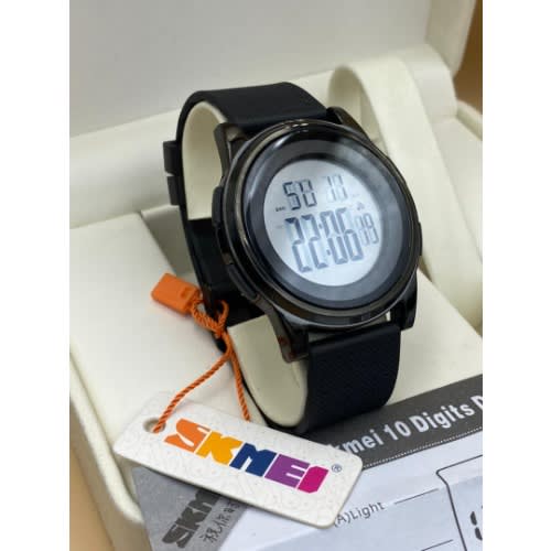 Unisex Sleek Digital Wristwatch- Black
