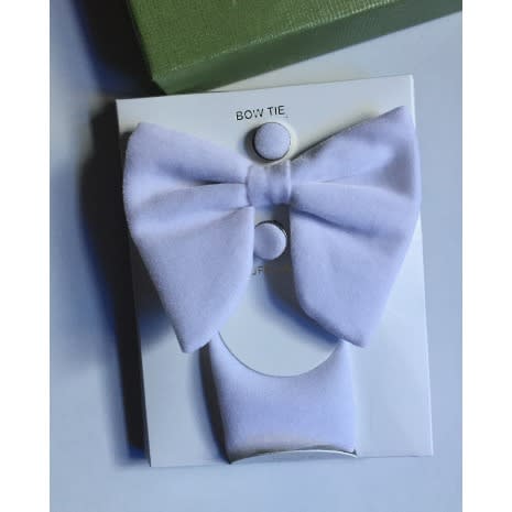 Giant Stylish Men's Bow Tie - White