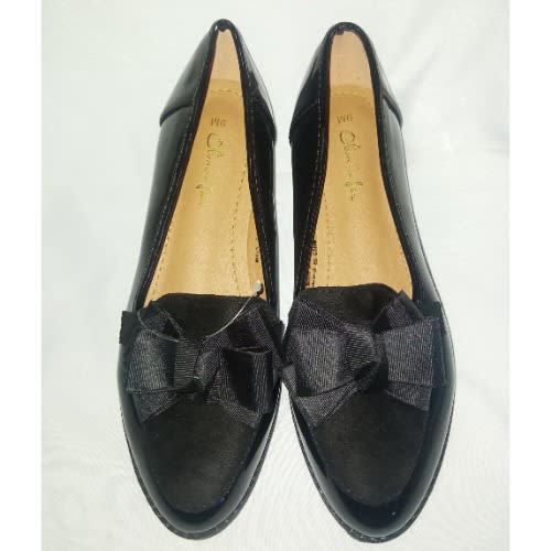 Patent Leather Trendy Loafers - Black
