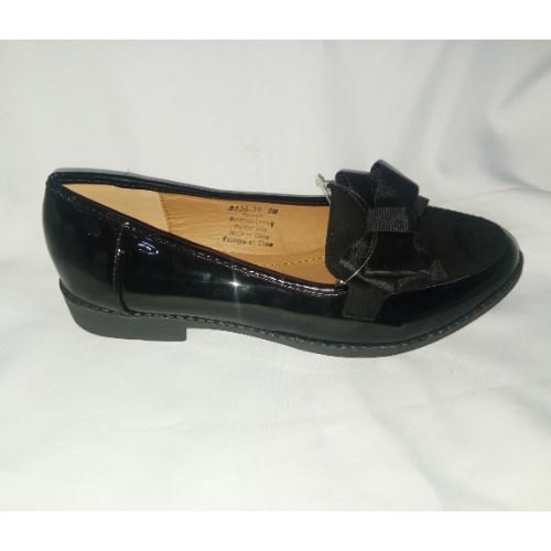 Patent Leather Trendy Loafers - Black