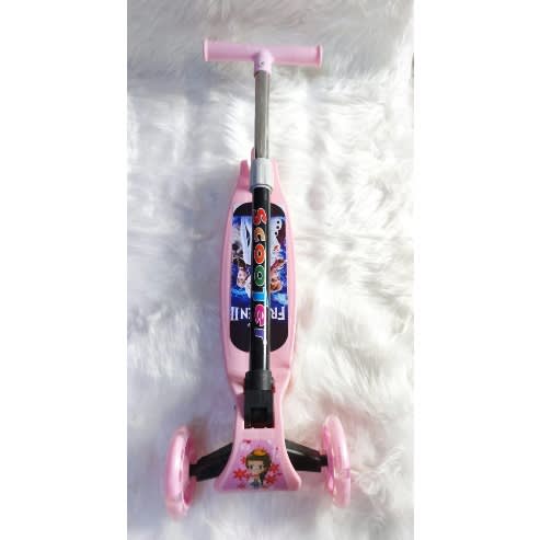 Frozen Light & Music Scooter