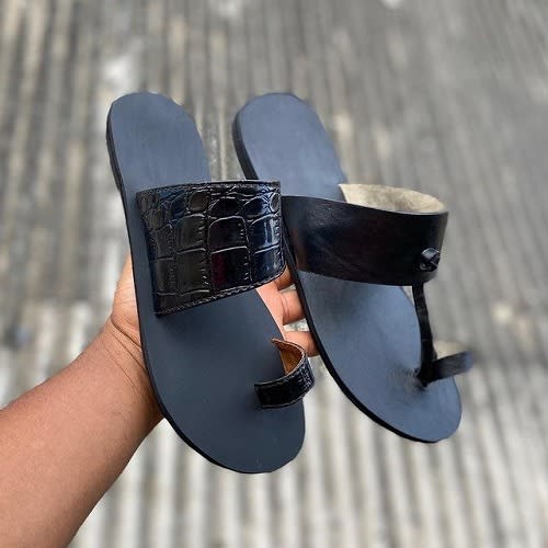 Flat Black Leather Palm.