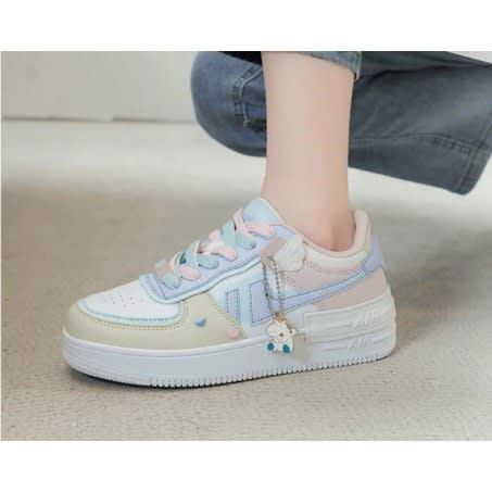 Sneakers For Women