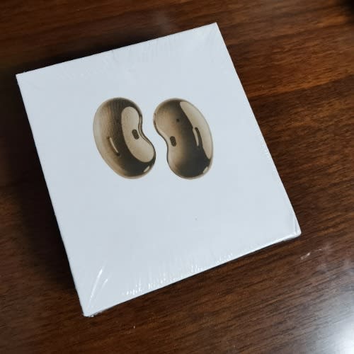 True Wireless Earbuds