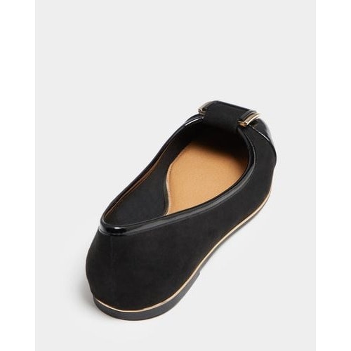 Flat Pumps