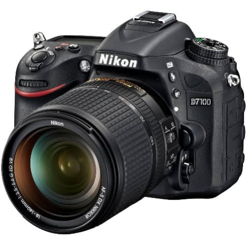 D7100 18-140/3,5-5,6 Af-s Dx G Ed Vr Camera Black