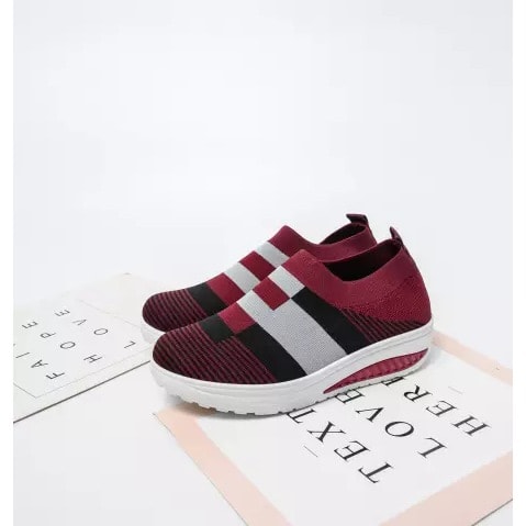 Gorgeous Trendy Fashionable Sneakers