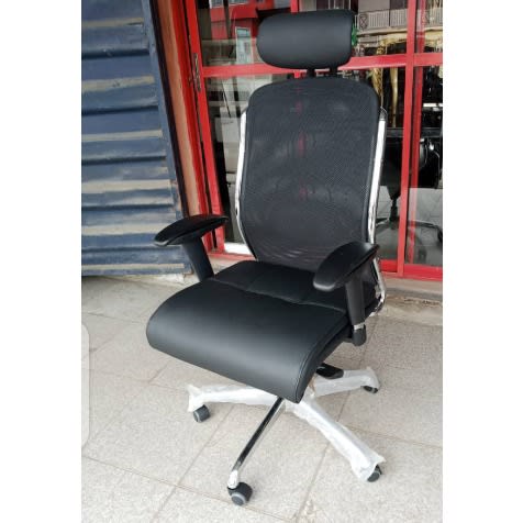 Ergonomic  Swivel Office Chair