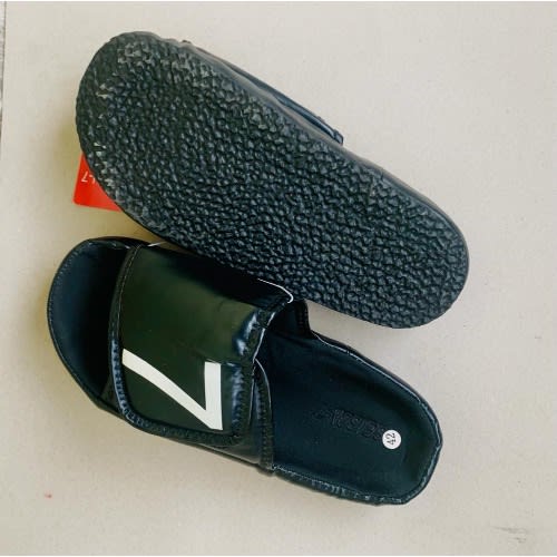 Men’s Slippers - Black