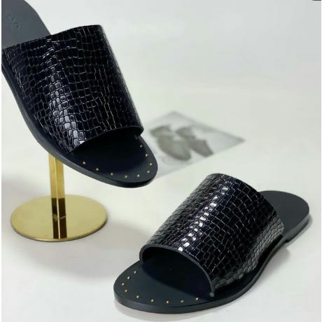 Realwon Male Skin Cover Slides - Black