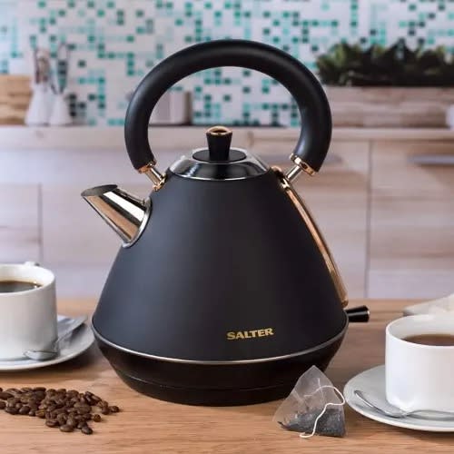 1.7l Pyramid Kettle- 3000w.