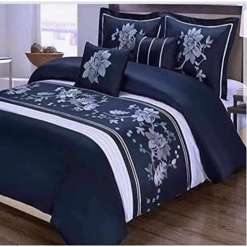 Duvet And Bedsheet With 4 Pillow Cases Of Different Sizes T0373