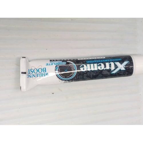 Xtreme Activated Charcoal Fluoride Toothpaste