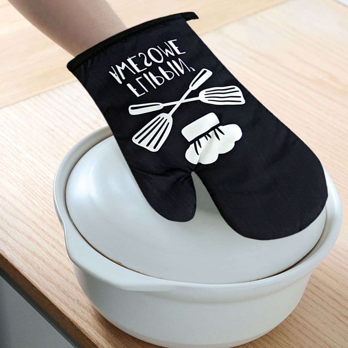 1 Pair Heat Insulated Gloves Thickened Anti-Skid Print Black