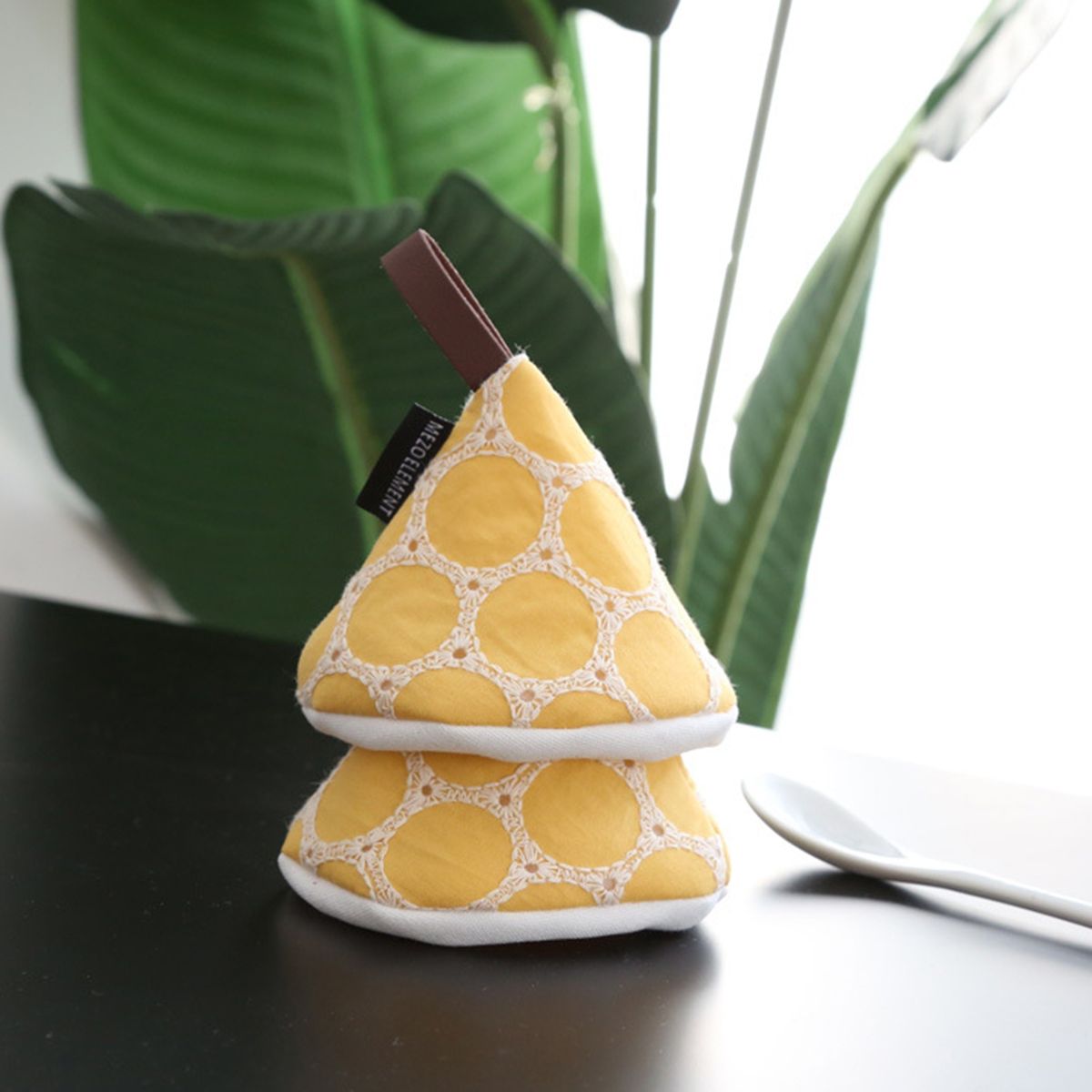 Oven Mitt Embroidery Lanyard Design Pot Handle Cover Yellow
