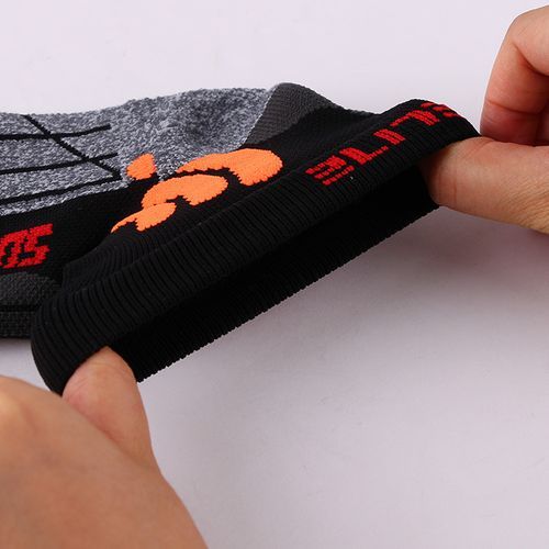 3 Pairs Men's Anti-slip Sports Socks,Athletic Football Basketball Ankle Socks