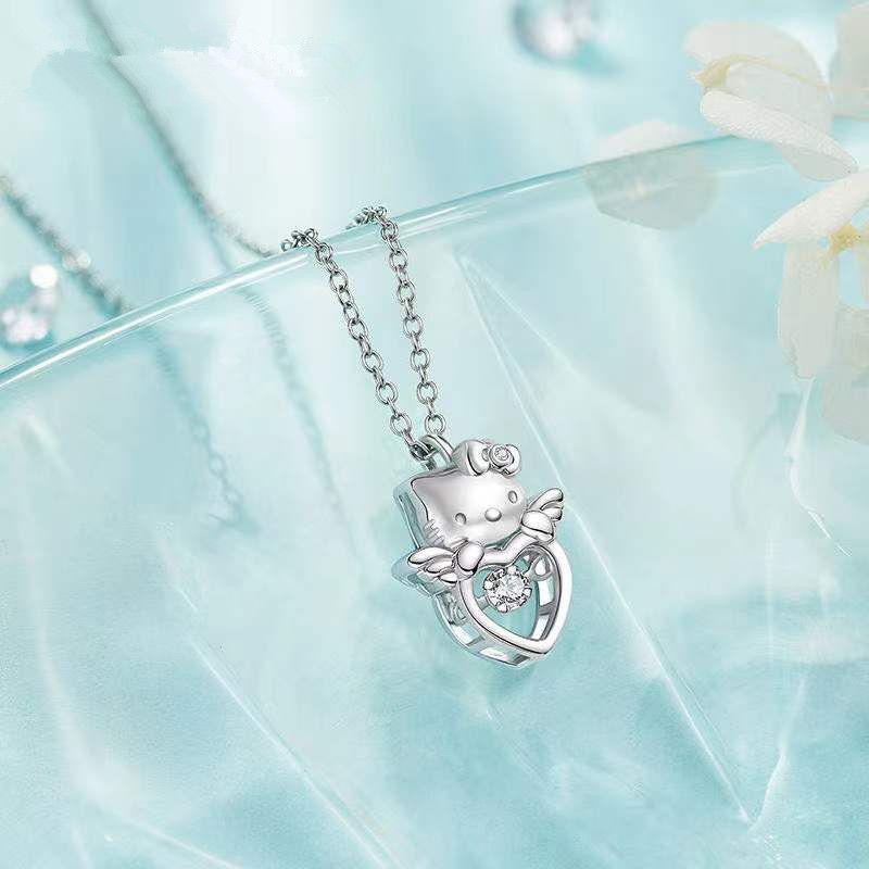 Cartoon Kawaii Hello Kitty Pendant Necklace Gift Box