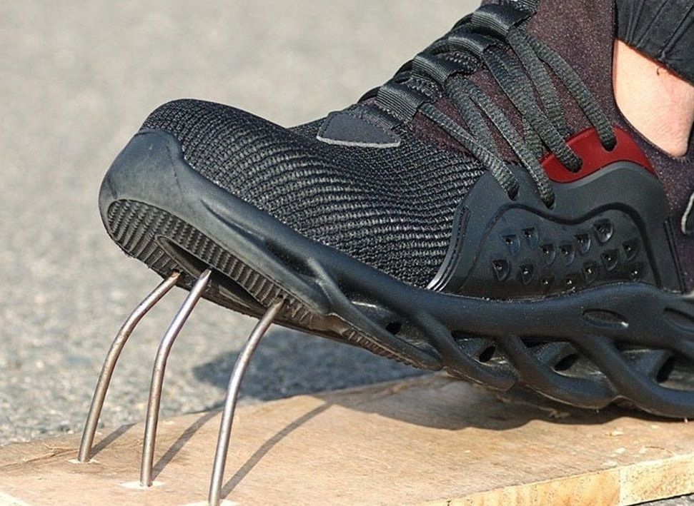 SPORTY CANVASS SHOES WITH KEVLAR/EVA SOLE PROTECTION