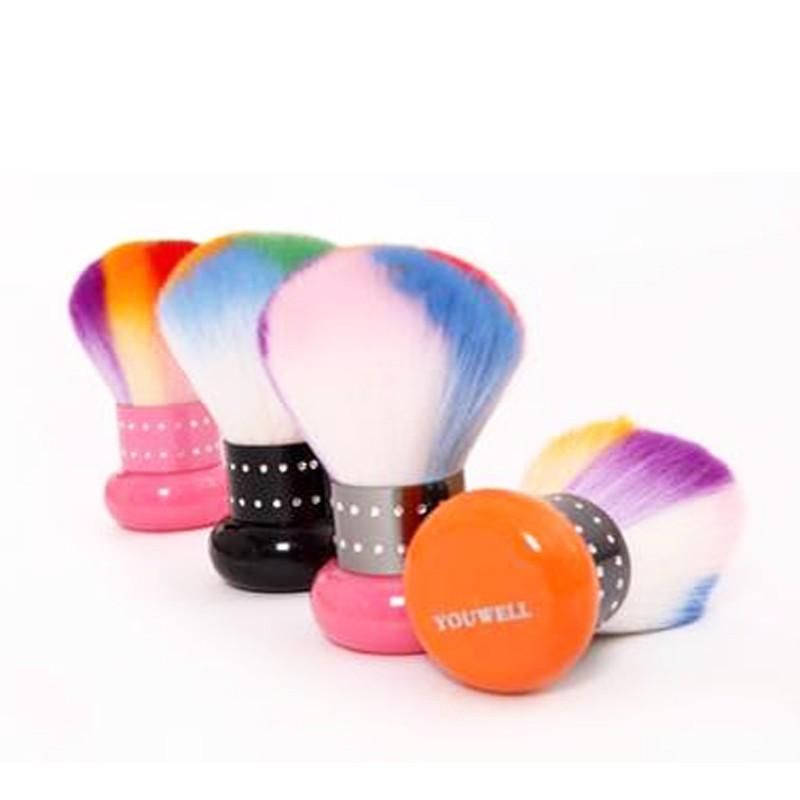 Top Single Powder Shaving Blush Highlight Multifunctional Kabuki Makeup Brush Carving Diamonds in Ferrule Mixed Colors Hair Beauty Makeup Tool