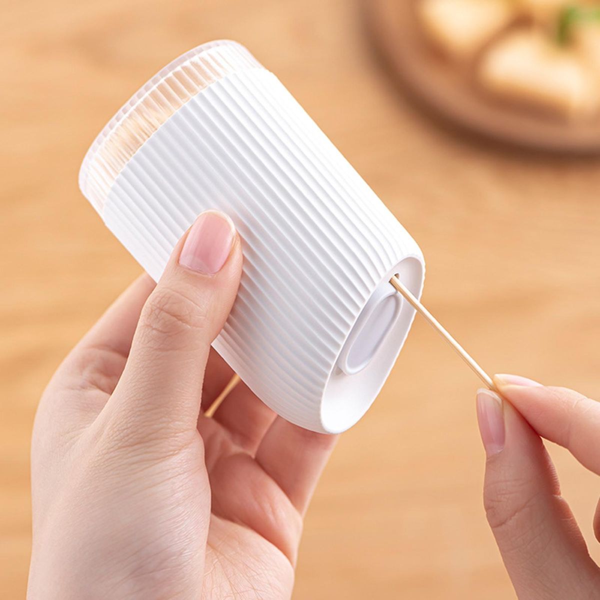 1 Set Toothpick Holder Food Grade Toothpick Case White