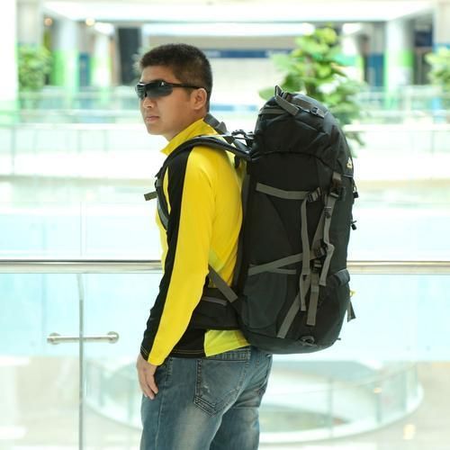 Outdoor Sports Backpack Mountaineering Bag Hiking Travel Bag