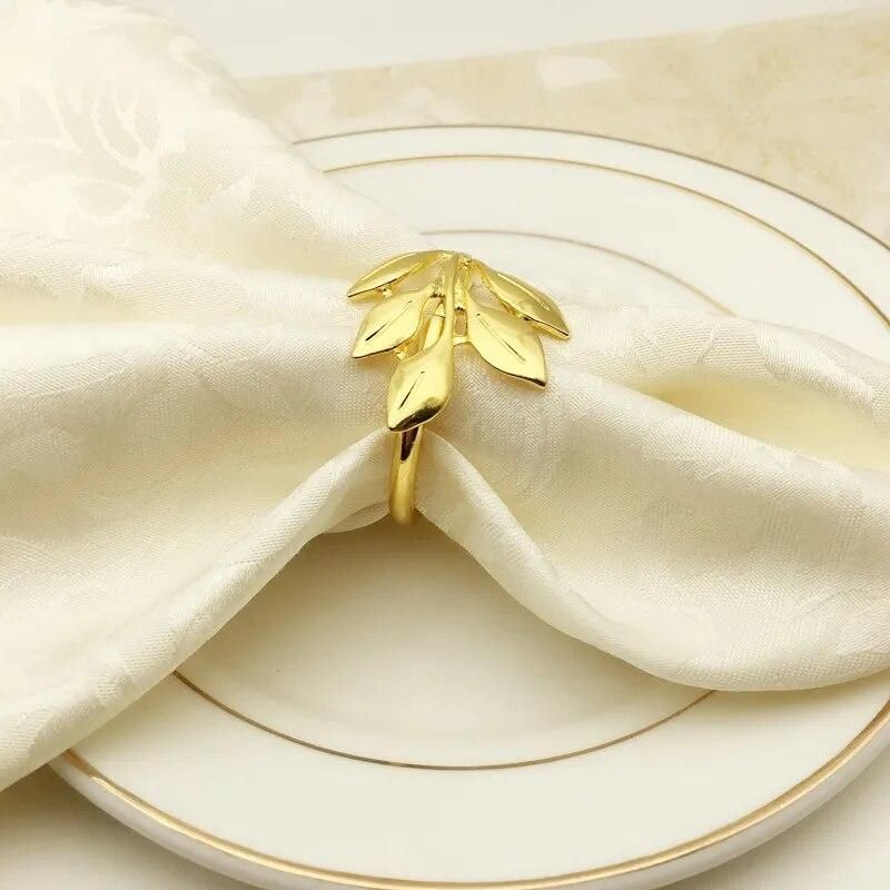 6Pcs/Lot Hotel Napkin Ring Napkin Holder Fall Leaves Napkin Buckle Christmas Wedding Party Gold Napkin Circle Dinner Table Decor