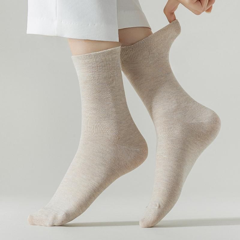 Women Solid Color Socks Mid Tube Loose Long Stockings Soft Fashion Spring Autumn Breathable Casual Sock Black White Comfortable