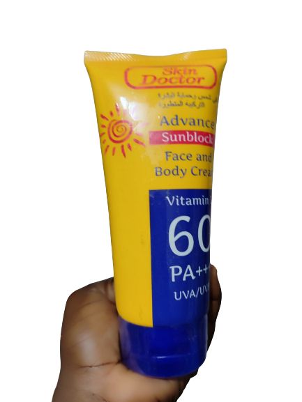 Advance Sunblock Face And Body Cream Spf 60 - 150g