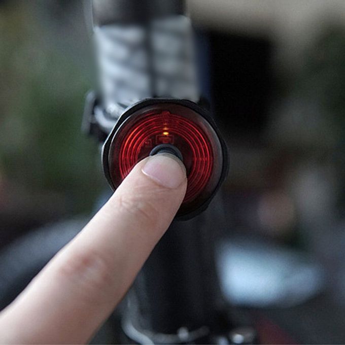 Bi Y Le Taillights Warning Light   IPx6 Waterproof Usb  Harging Taillight  Y Ling Flashlight Auto Brake Sensing Smart Light-Black