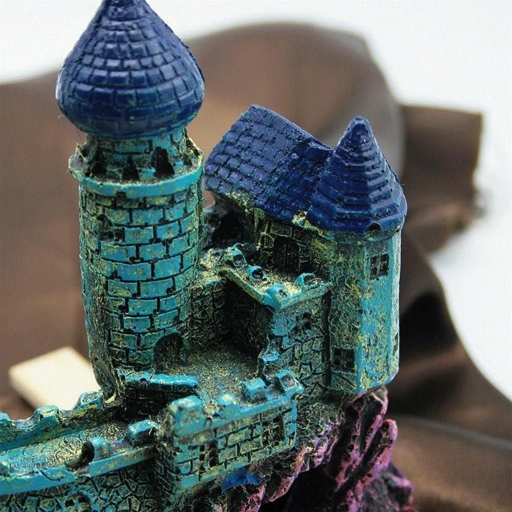 Castle Villa Aquarium Landscaping Decoration Aquarium Decoration House Rockery Resin Crafts Medium green castle