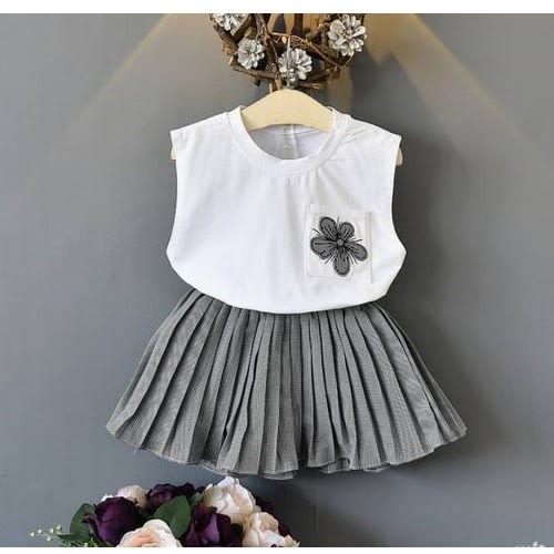 Girl Top And Pleated Skirt - White/black