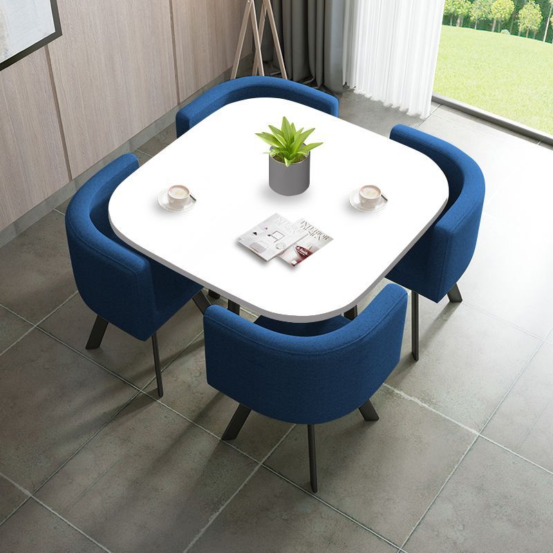 CofeeTable And 4 Chairs