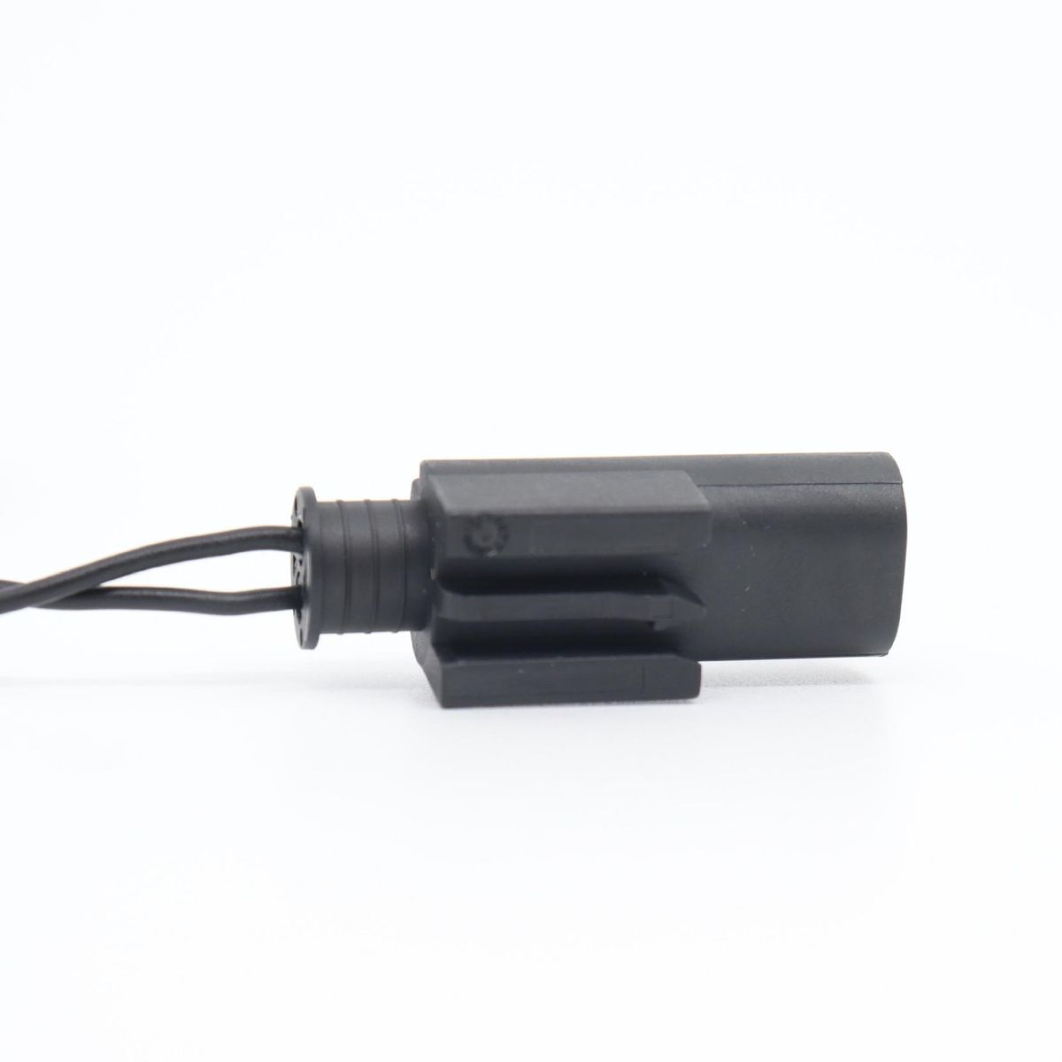 Front Black Windshield Wiper Spray Jet for BMW E60 525I