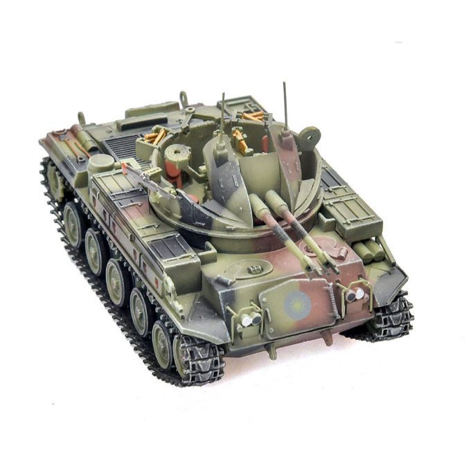 Tank Model M42 AA Gun Armored Vehicle Simulation 1 / 72 For Collectors