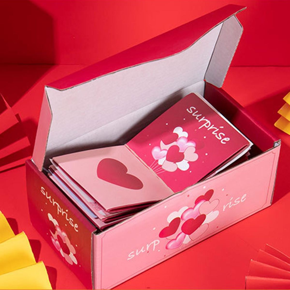 High-quality Cardboard Gift Box Surprise Bounce Gift Box for Gifting Pink