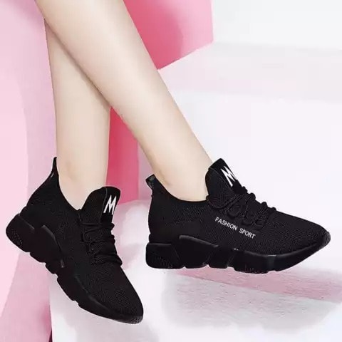 Breathable Unisex Sports Sneakers - Black