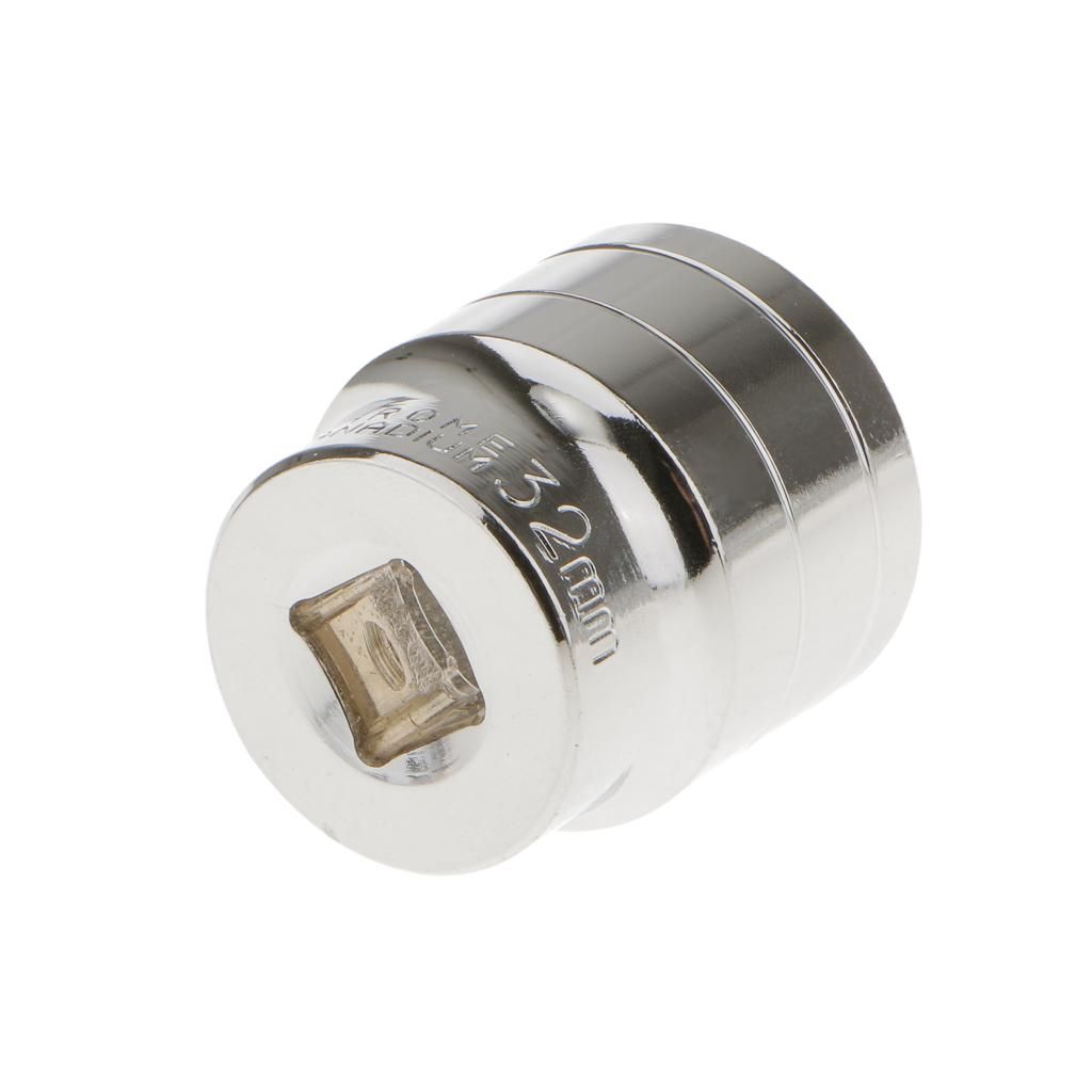Socket