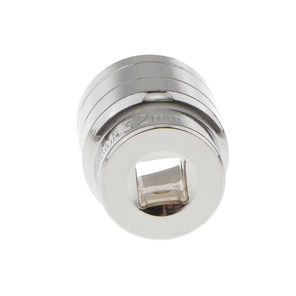 Socket