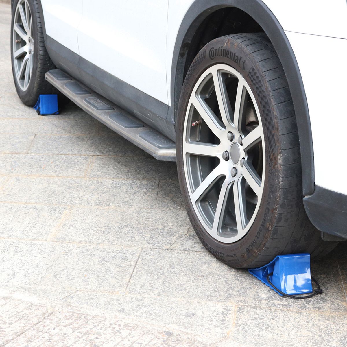 2PCS Large Wheel Chocks With Rope For RV Camper Car Tire