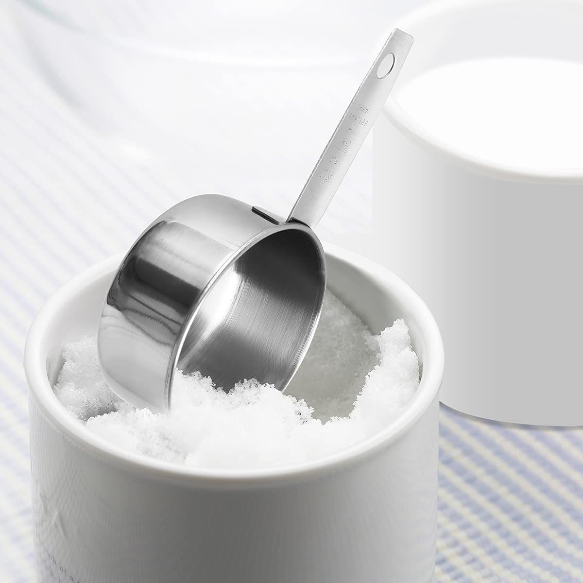 13 Piece Measuring Cups And Spoons Set, 1 Coffee Scoop Clip