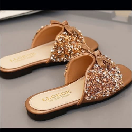 Trendy Girls Slippers /black