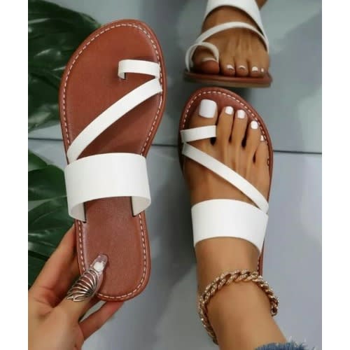 Realwon Female Slippers - White