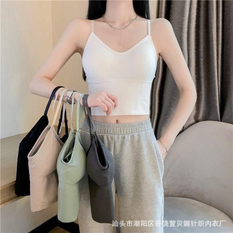 The new Internet celebrity halter small vest slim body with a bottom wrap beauti