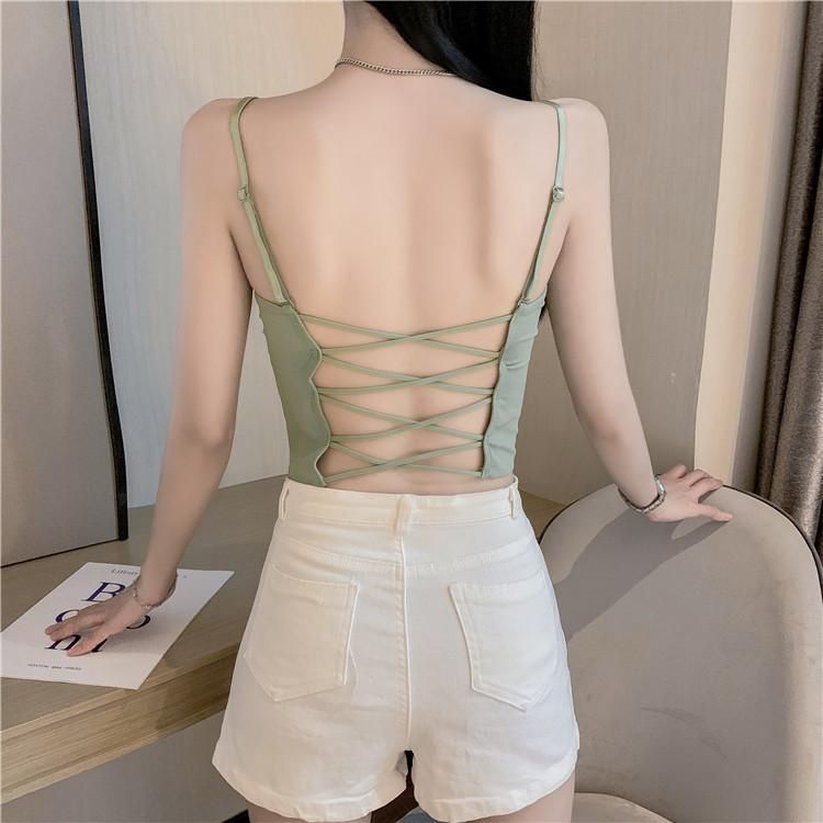 The new Internet celebrity halter small vest slim body with a bottom wrap beauti