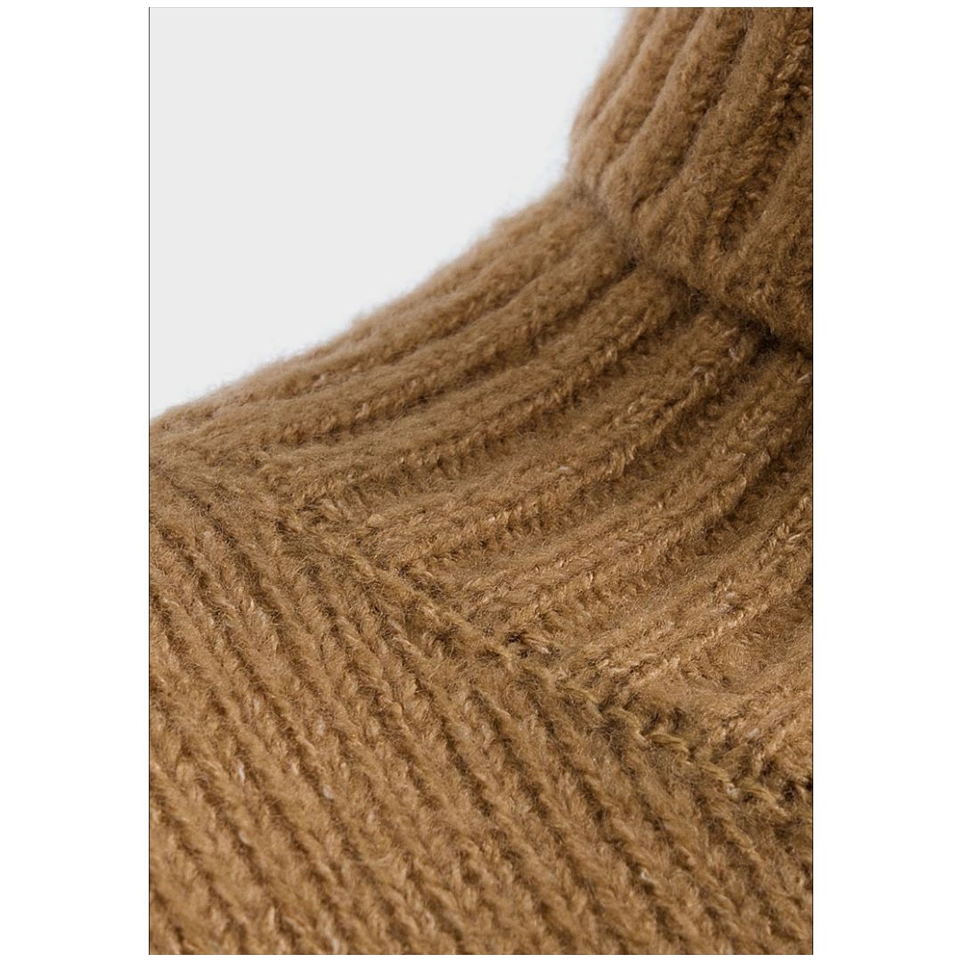 Mfed A Ladies Roll Neck Step Hem Knitted Jumper