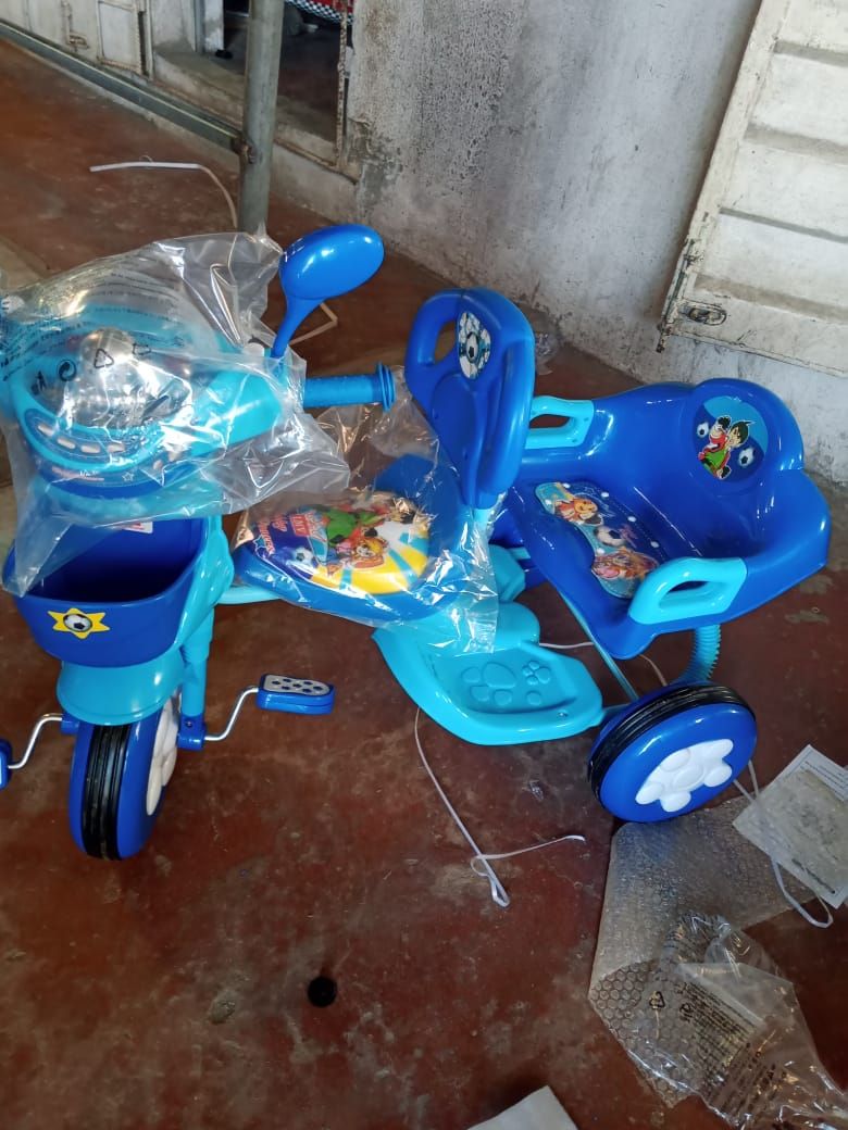 Tricycle B
