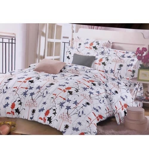 Bedsheet, Duvet With 4 Pillowcases - Throw Pillows Are Not Included