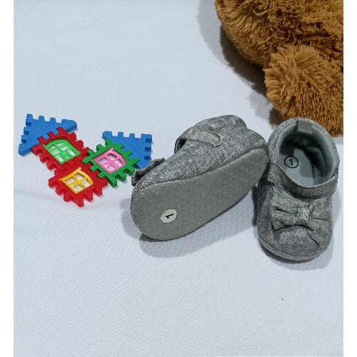 Baby Girl Prewalker Shoes - Grey