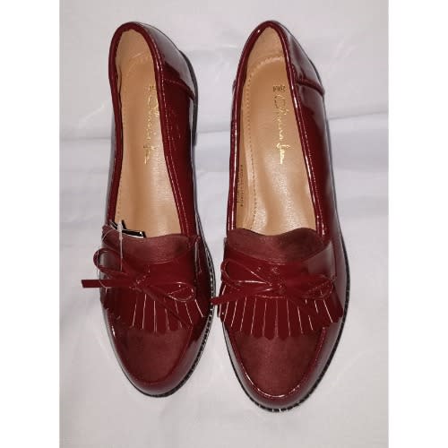 Ladies Office Flat Shoe With Italian Sole - Wine