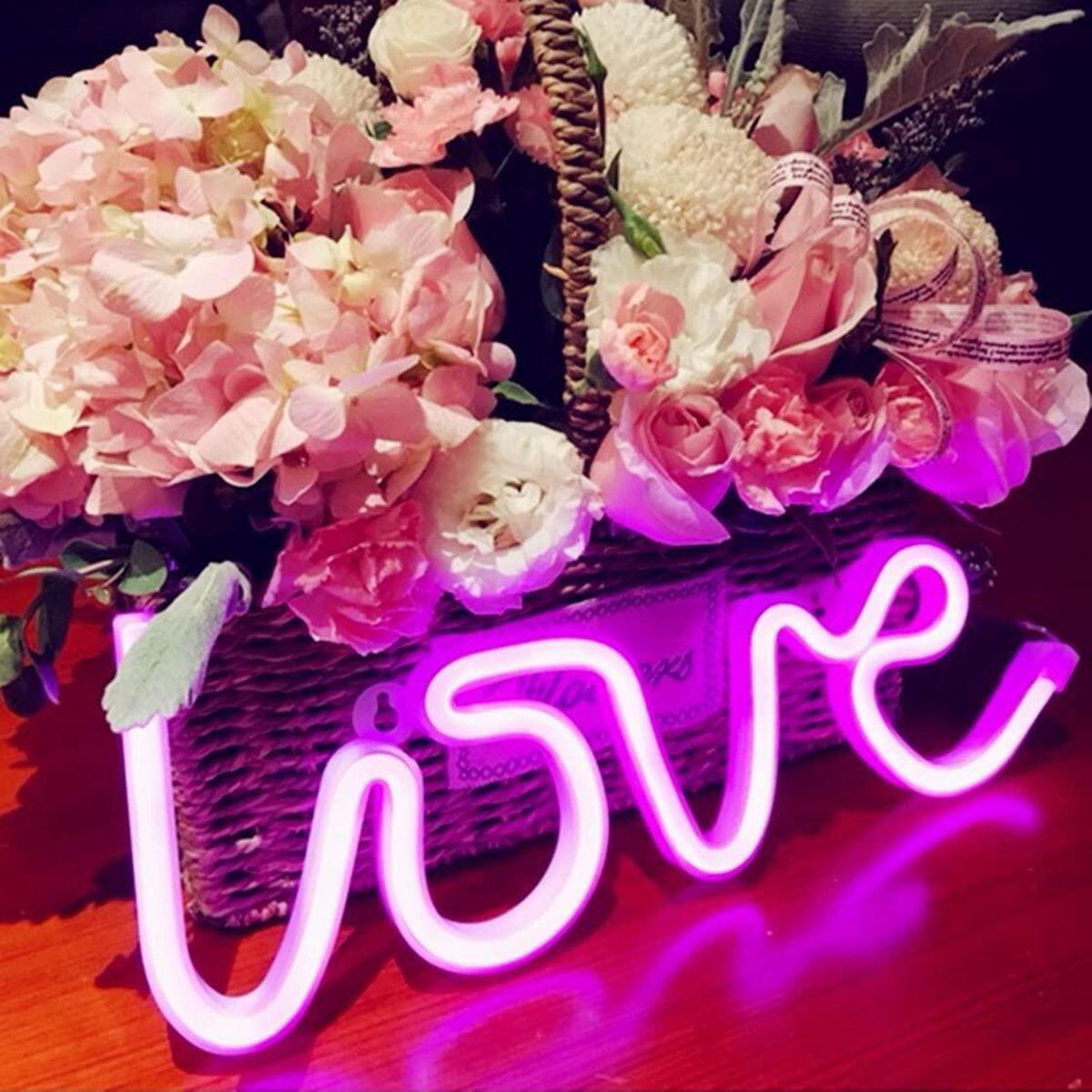 Neon Lamp LOVE Confiding Love Marriage Proposals Decoration
